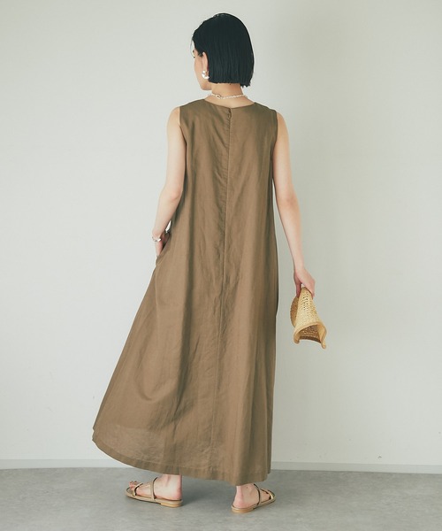 RIVE DROITE(リヴドロワ)の「1枚で着映えする/リネンコットンノースリワンピース(ワンピース・レディース・ブラック/ブラウン/レッド・FREE)」の5枚目の写真