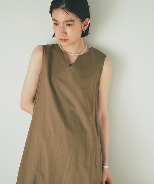 RIVE DROITE(リヴドロワ)の「1枚で着映えする/リネンコットンノースリワンピース(ワンピース・レディース・ブラック/ブラウン/レッド・FREE)」の14枚目の写真