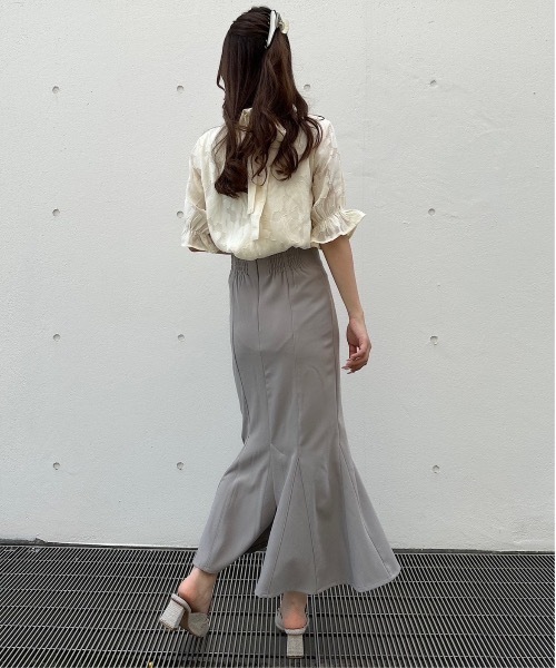 NOMAE（ノーマエ）の「オパールBACKリボンブラウス（シャツ/ブラウス・レディース・ブラック系その他/ホワイト/グリーン系その他/アイボリー・FREE）」の6枚目の写真