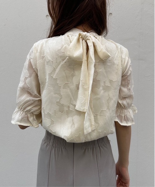 NOMAE（ノーマエ）の「オパールBACKリボンブラウス（シャツ/ブラウス・レディース・ブラック系その他/ホワイト/グリーン系その他/アイボリー・FREE）」の19枚目の写真
