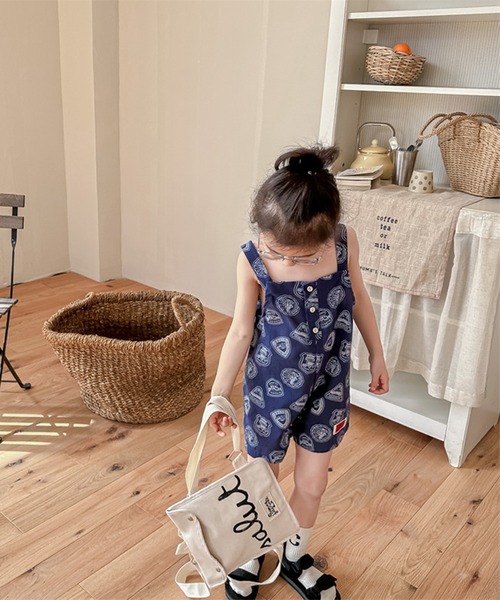 aimoha（アイモハ）の「【aimoha-KIDS】子供服 アメカジ総柄サロペット (SS)（サロペット/オーバーオール・キッズ・ブラウン/ブルー・80/90/100/110/120/130）」の15枚目の写真