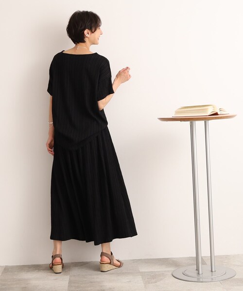 SHOO・LA・RUE(シューラルー)の「◆【セットアップ可】しぼしぼ ギャザースカート(スカート・レディース・ブラック/ナチュラル/グリーン・00)」の7枚目の写真