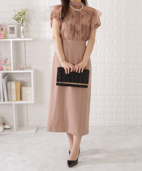 Lace Ladies(レースレディース)の「スクエア型メッシュ風フラップクラッチバッグ(クラッチバッグ・レディース・ベージュ/ブラック/グレー・FREE)」の4枚目の写真