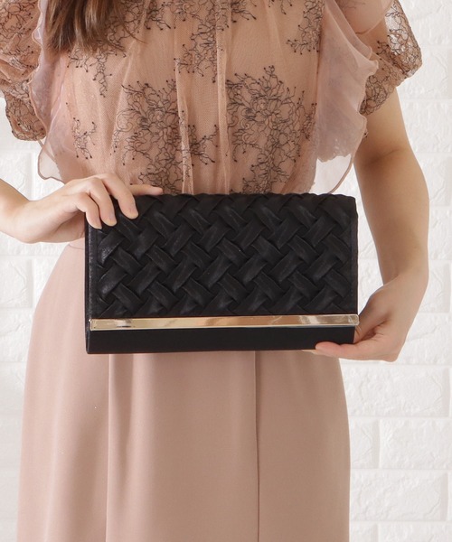 Lace Ladies(レースレディース)の「スクエア型メッシュ風フラップクラッチバッグ(クラッチバッグ・レディース・ベージュ/ブラック/グレー・FREE)」の7枚目の写真