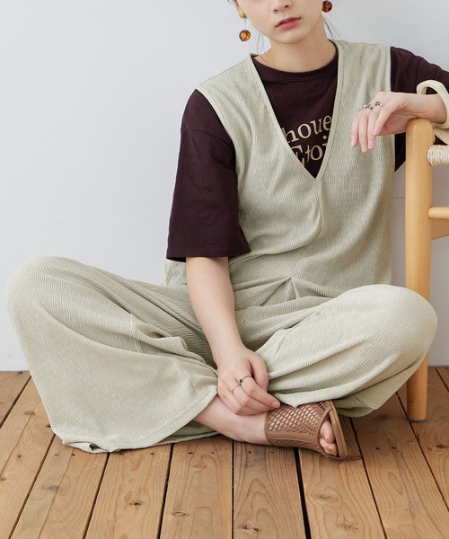 Fashion Letter（ファッションレター）の「深Vネックオールインワン（サロペット/オーバーオール・レディース・ブラック/オレンジ/グレイッシュベージュ/チャコール・M）」の6枚目の写真