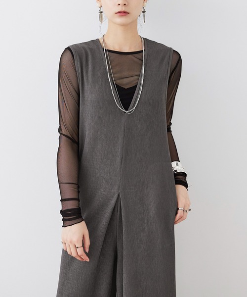 Fashion Letter（ファッションレター）の「深Vネックオールインワン（サロペット/オーバーオール・レディース・ブラック/オレンジ/グレイッシュベージュ/チャコール・M）」の22枚目の写真