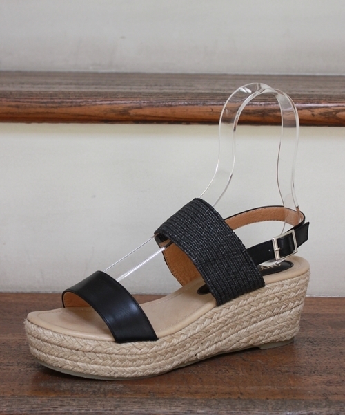 LE TALON（ルタロン）の「◇6CMラフィアベルトプラットサンダル（サンダル・レディース・ブラック/ベージュ/イエロー/ピンク・35.5/36.5/37.5）」の2枚目の写真