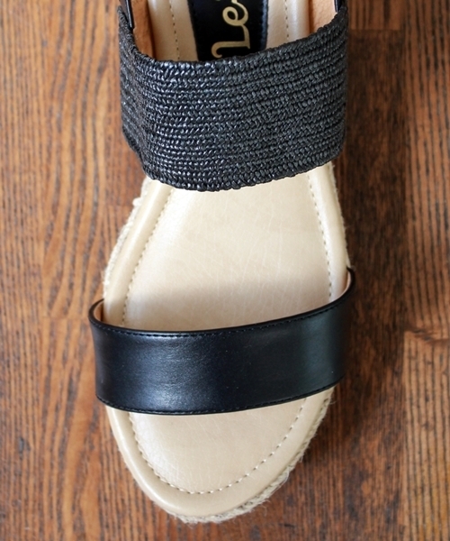 LE TALON（ルタロン）の「◇6CMラフィアベルトプラットサンダル（サンダル・レディース・ブラック/ベージュ/イエロー/ピンク・35.5/36.5/37.5）」の5枚目の写真