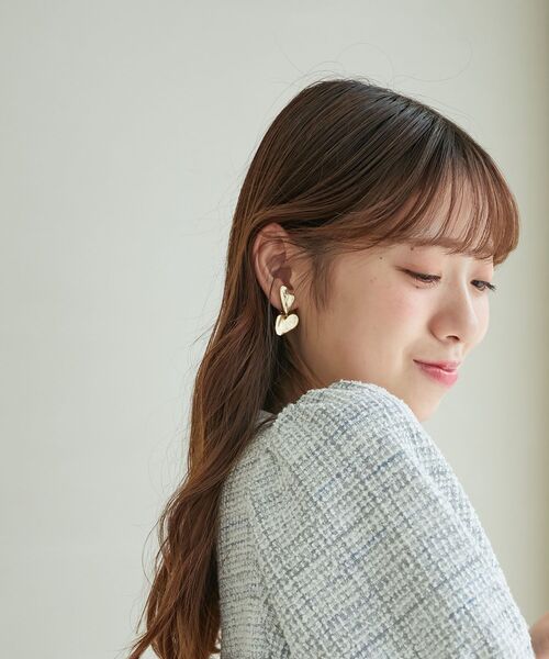 MAJESTIC LEGON（マジェスティックレゴン）の「ゆらゆらモチーフイヤリング（イヤリング・レディース・A/B・FREE）」の10枚目の写真