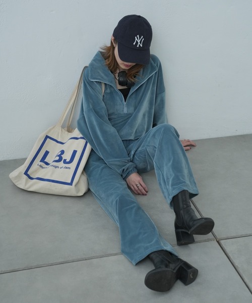 Franklin Climbing（フランクリンクライミング）の「【Retreat】ダウニーベロアハーフZIPドロストプルオーバー（スウェット・レディース・マスタード/スカイブルー/ブラウン・ONE SIZE）」の8枚目の写真