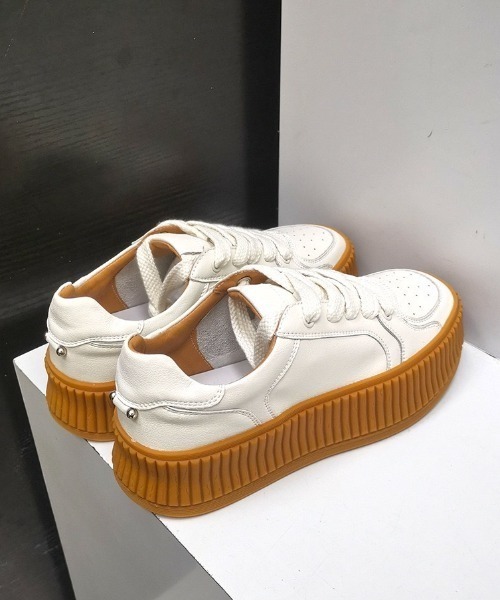 wears(ウェアーズ)の「レトロ シンプル厚底スニーカー(スニーカー・レディース・アイボリー/ホワイト・M/L)」の11枚目の写真