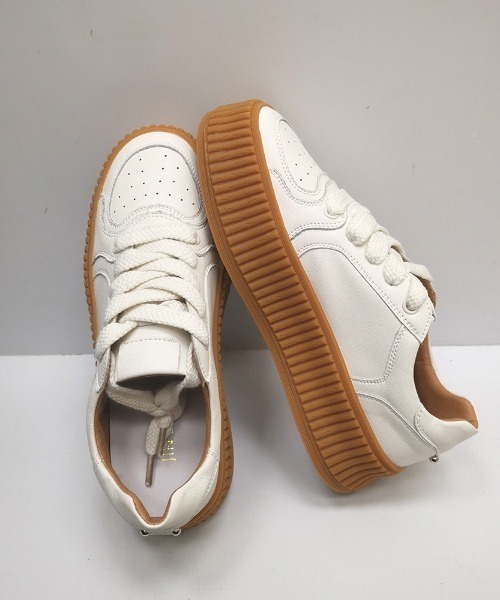 wears(ウェアーズ)の「レトロ シンプル厚底スニーカー(スニーカー・レディース・アイボリー/ホワイト・M/L)」の12枚目の写真