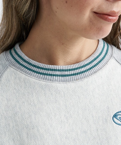 ROXY（ロキシー）の「【ZOZO別注アイテム】SURF CLUB CREW NECK/ロキシーバックプリントスウェットトレーナー（スウェット・レディース・ヘザーグレー/ブラウン/グレー・FREE）」の7枚目の写真