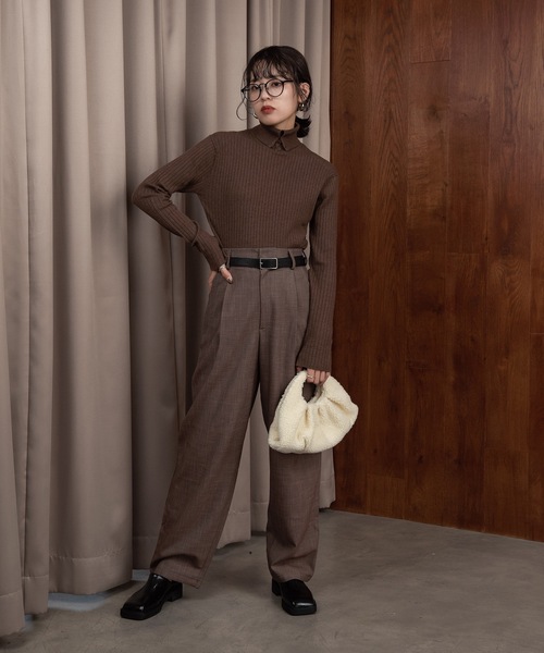 Amiur(エミレ)の「double face button slit knit(ニット/セーター・レディース・ブラウン/アイボリー・FREE)」の8枚目の写真