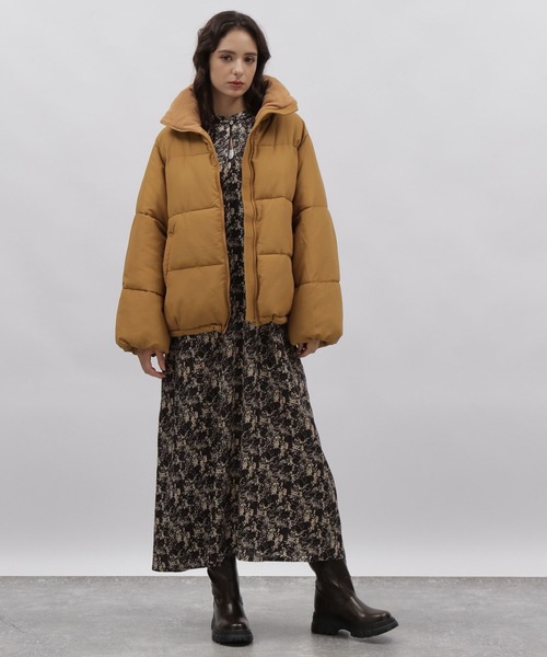 LAKOLE(ラコレ)の「ネックウォームパファージャケット / 966844(ナイロンジャケット・レディース・イエローゴールド/ネイビー/ベージュ/ブラック・SMALL/MEDIUM)」の8枚目の写真