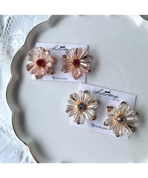 charme by pimo 】マーガレット ビーズ 花 ピアス(MA)（ピアス