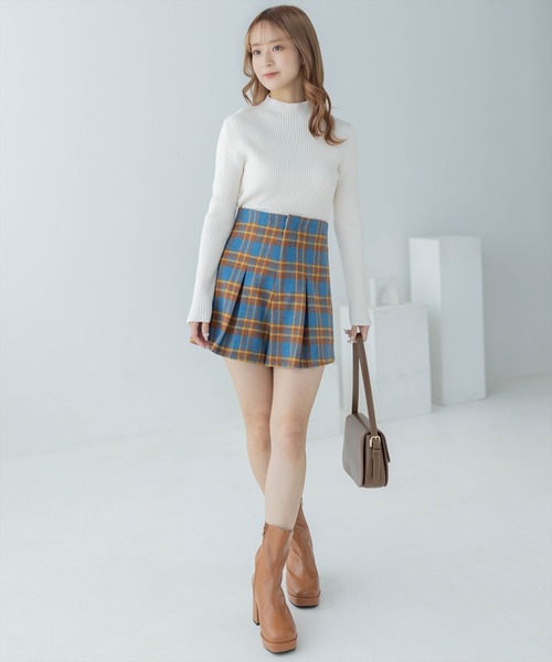 clear(クリア)の「チェック柄ハイウエストタックショートパンツ(その他パンツ・レディース・ブラウン/ブルー/グレー・M/S)」の11枚目の写真