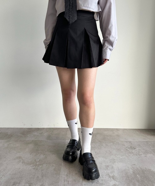 apres jour mignon(アプレジュールミニョン)の「タックミニスカパン【ZOZOTOWN限定アイテム】(スカート・レディース・ベージュ/ブラック/グレー/ブラウン系その他・X-LARGE/フリー)」の7枚目の写真