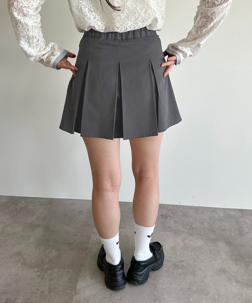 apres jour mignon(アプレジュールミニョン)の「タックミニスカパン【ZOZOTOWN限定アイテム】(スカート・レディース・ベージュ/ブラック/グレー/ブラウン系その他・X-LARGE/フリー)」の13枚目の写真