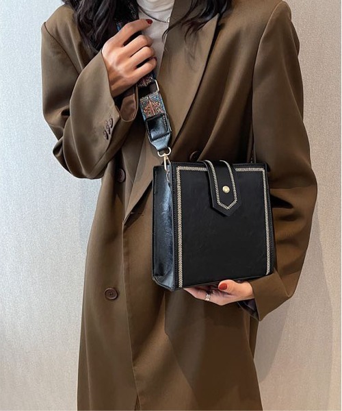 Port（ポート）の「アンティーク調 スクエアショルダー バッグ #_