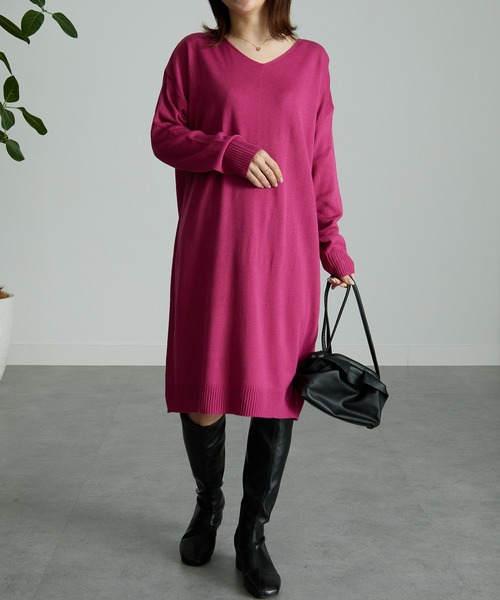RANAN（ラナン）の「[ウォッシャブル]カシミヤタッチVネックニットワンピース（ワンピース・レディース・ブルー/ブラック/ピンク/グレイッシュベージュ/アイボリー/ネイビー/グレイッシュブルー/グリーン・LL/L/M）」の8枚目の写真