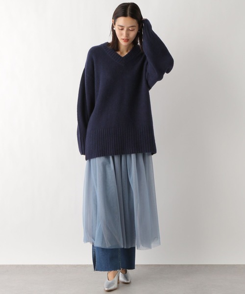 LEPSIM（レプシィム）の「5ゲージアンゴラミックスVチュニック　984151（ニット/セーター・レディース・グレー/ベージュ/ネイビー/ブルー・FREE）」の12枚目の写真