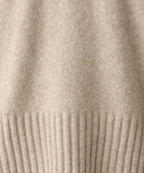 LEPSIM（レプシィム）の「5ゲージアンゴラミックスVチュニック　984151（ニット/セーター・レディース・グレー/ベージュ/ネイビー/ブルー・FREE）」の9枚目の写真