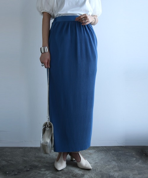 and it_（アンドイット）の「セルフカットプリーツスカート（スカート・レディース・ダークオレンジ/ピンクベージュ/ブラック/チョコ/グリーン/ブラウン/ライトオリーブ/イエロー/パープル/ライトブルー・FREE）」の6枚目の写真