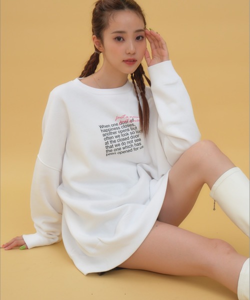 JUST A NOON（ジャストアヌーン）の「MESSAGE PRINT SWEAT（スウェット・レディース・ブラック/ホワイト・FREE）」の3枚目の写真