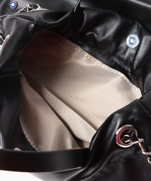 Chick（チック）の「▲ビジューチェーンバッグ（バックパック/リュック・レディース・シルバー/ブラック/ホワイト・FREE）」の17枚目の写真