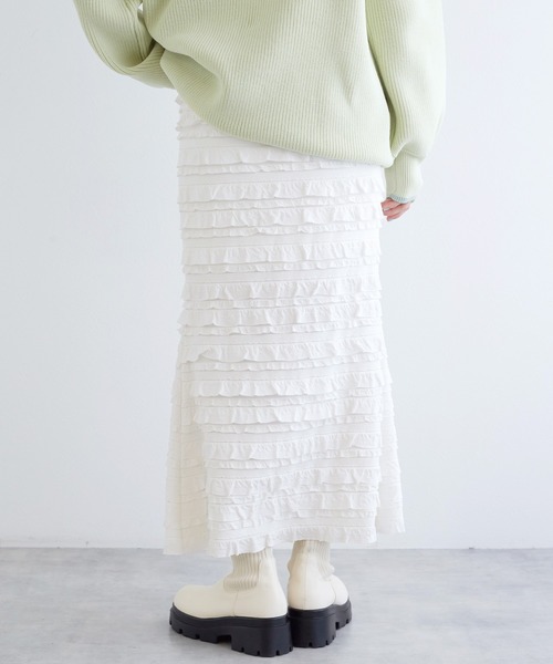 フリル付きホワイトラベンダースカート w closet（ダブルクローゼット）の「フリルロングタイトスカート