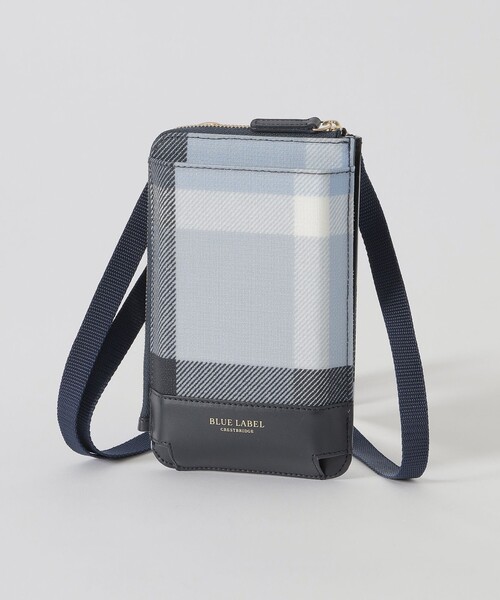 BLUE LABEL CRESTBRIDGE（ブルーレーベルクレストブリッジ）の「クレストブリッジチェックPVCスマホポシェット（スマホケース/カバー・レディース・レッド/ベージュ系その他/オレンジ系その他/ロイヤルブルー・FREE）」の3枚目の写真