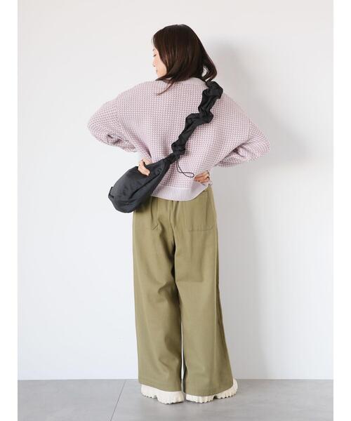 ehka sopo（エヘカソポ）の「くしゅくしゅギャザーショルダーバッグ（ハンドバッグ・レディース・ブラック/キナリ/ピンク・F）」の16枚目の写真