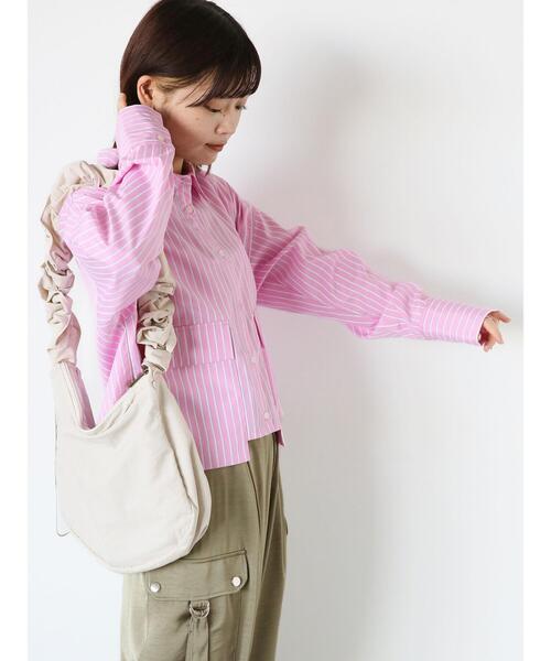 ehka sopo（エヘカソポ）の「くしゅくしゅギャザーショルダーバッグ（ハンドバッグ・レディース・ブラック/キナリ/ピンク・F）」の15枚目の写真