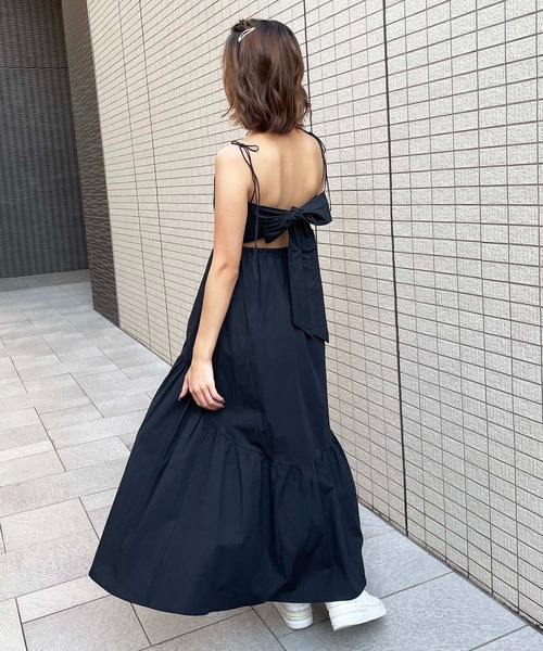 SPIRALGIRL(スパイラルガール)の「バックリボンティアードワンピース(ワンピース・レディース・ブラック/ピンク/ブルー・FREE)」の1枚目の写真