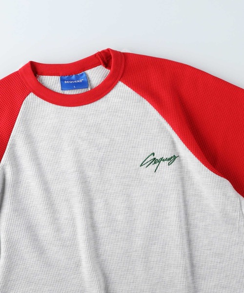 SEQUENZ（シークエンズ）の「フォトカレッジラグランＴ（Tシャツ/カットソー・メンズ・レッド/ブラック・L/XL/M）」の9枚目の写真