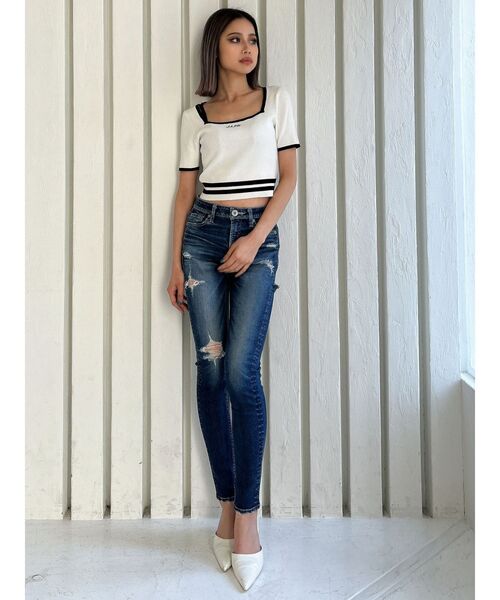 GYDA(ジェイダ)の「ミドルウエスト UNEVEN POCKET ダメージスキニーデニムパンツ(デニムパンツ・レディース・ブルー/ライトブルー・X-SMALL/SMALL/MEDIUM)」の8枚目の写真