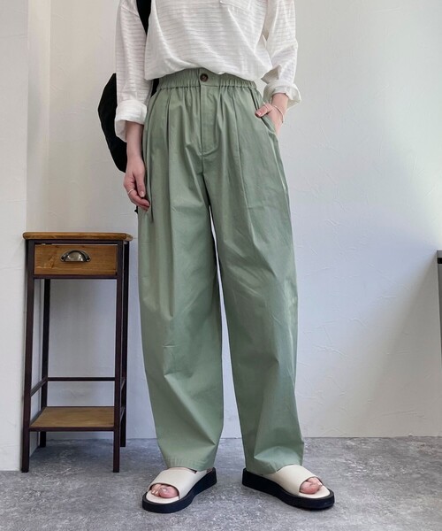 fredy emue（フレディエミュ）の「エアータンブラーギャザーボリュームパンツ（その他パンツ・レディース・オフホワイト/ブラック/ライトグリーン・38/36）」の20枚目の写真