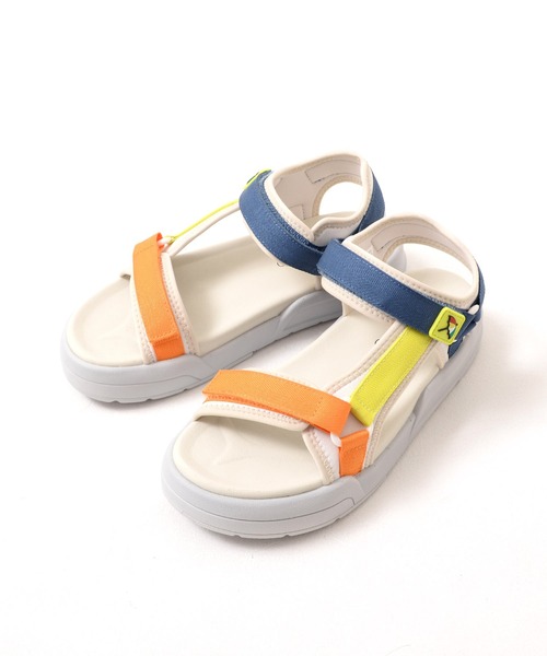 Arnold Palmer（アーノルドパーマー）の「モールド底 スポーツサンダル（サンダル・レディース・ブラック/グレー/ベージュ・25.0cm/24.0cm/23.0cm）」の4枚目の写真