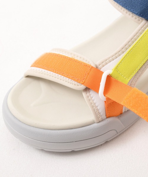 Arnold Palmer（アーノルドパーマー）の「モールド底 スポーツサンダル（サンダル・レディース・ブラック/グレー/ベージュ・25.0cm/24.0cm/23.0cm）」の11枚目の写真