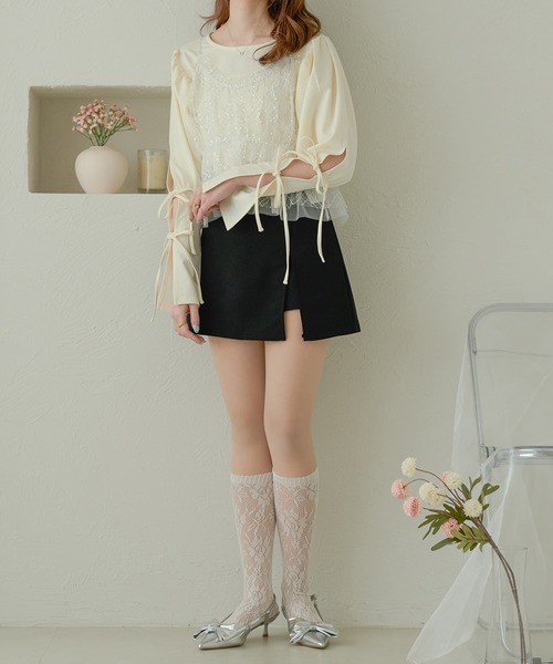 Ambre Neige(アンブルネージュ)の「袖リボンパフトップス/WEB/EC限定商品(Tシャツ/カットソー・レディース・アイボリー/ブラック・FREE)」の8枚目の写真