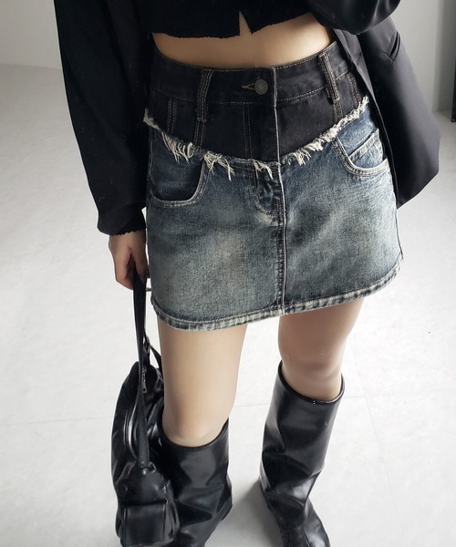 me+em select(ミームセレクト)の「※※【 3size / 2color 】ダメージドッキングヴィンテージデニムミニスカート /damage docking vintage denim mini skirt(デニムスカート・レディース・ブラック/ブルー・SMALL/MEDIUM/LARGE)」の16枚目の写真