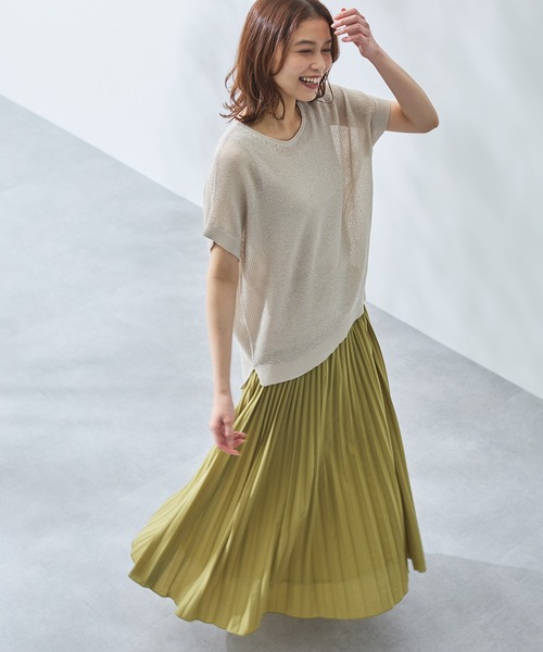 Honeys(ハニーズ)の「ロングプリーツスカート(スカート・レディース・ブルーグリーン/イエロー系その他/グレイッシュベージュ/スミクロ・S/M/L/LL)」の10枚目の写真