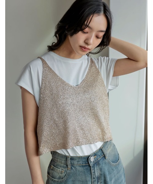 Re:EDIT（リエディ）の「[販売枚数8千枚突破！]スパンコールニットキャミソールビスチェ（キャミソール・レディース・ベージュ/ホワイト/ブラック/グレー/ブラック×シルバー・MEDIUM/LARGE）」の21枚目の写真