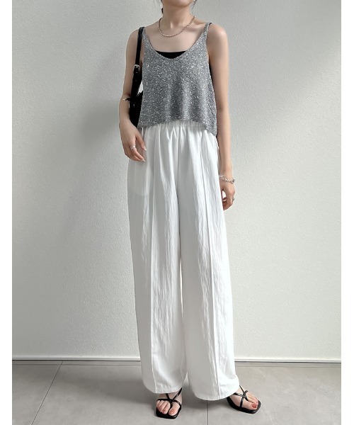 Re:EDIT（リエディ）の「[販売枚数8千枚突破！]スパンコールニットキャミソールビスチェ（キャミソール・レディース・ベージュ/ホワイト/ブラック/グレー/ブラック×シルバー・MEDIUM/LARGE）」の11枚目の写真