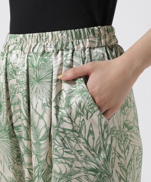 DROIT BELLO（ドロイトベロ）の「DROIT BELLO (ドロイトベロ) リーフ柄イージーパンツ（その他パンツ・レディース・モスグリーン・F）」の7枚目の写真