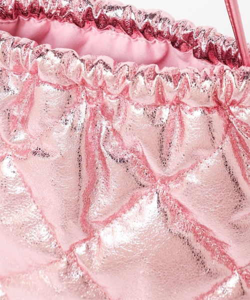 ALAND（エーランド）の「ALAND／メタリックキルトミニBAG（ショルダーバッグ・レディース・ピンク系その他/シルバー系その他・ONE SIZE）」の8枚目の写真