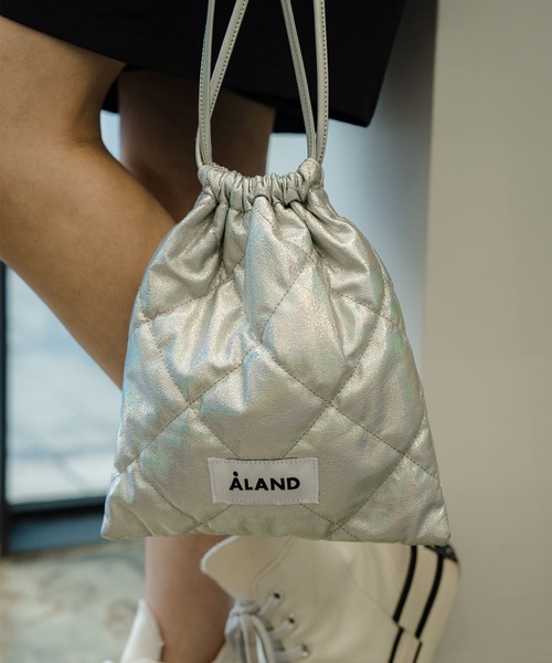 ALAND（エーランド）の「ALAND／メタリックキルトミニBAG（ショルダーバッグ・レディース・ピンク系その他/シルバー系その他・ONE SIZE）」の21枚目の写真