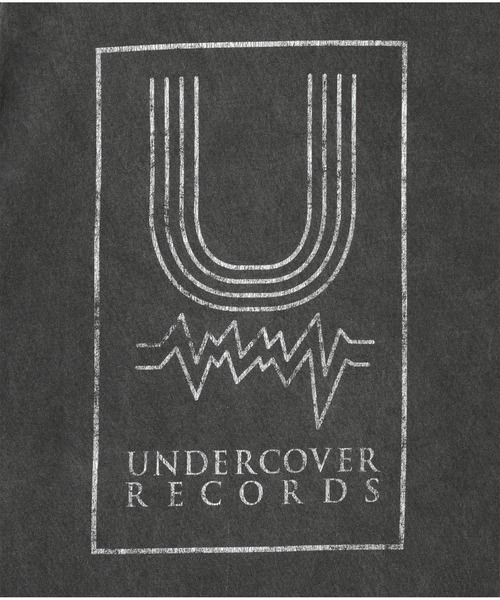 UNDERCOVER（アンダーカバー）の「UC1D9810-3（Tシャツ/カットソー・メンズ・カーキ/ネイビー/チャコール・2/3/4）」の8枚目の写真
