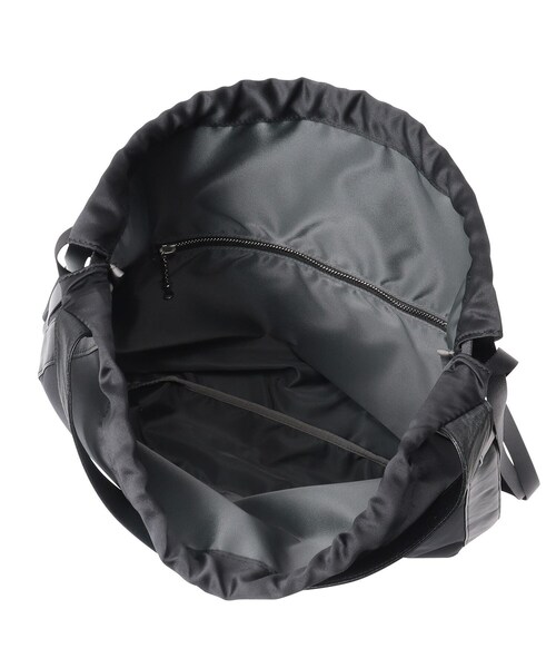 HIROKO HAYASHI（ヒロコハヤシ）の「LUINI SATINE（ルイーニ サティーネ）2wayナップサック（バックパック/リュック・レディース・ブラック/ダークオリーブ/ダークグレー/サンドベージュ/ライトグレー・00）」の10枚目の写真